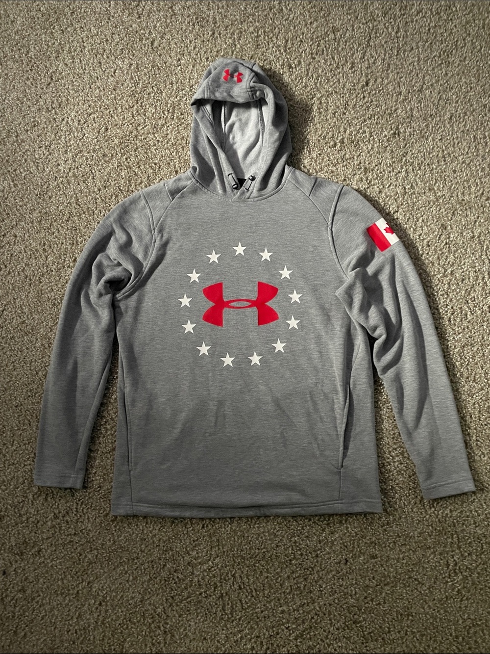 Under Armour Men’s Gray Hooded Pullover with Canada Flag Sleeve